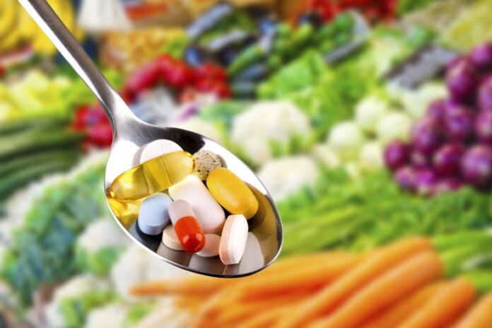10 Tips on Choosing Dietary Supplements Safely Online